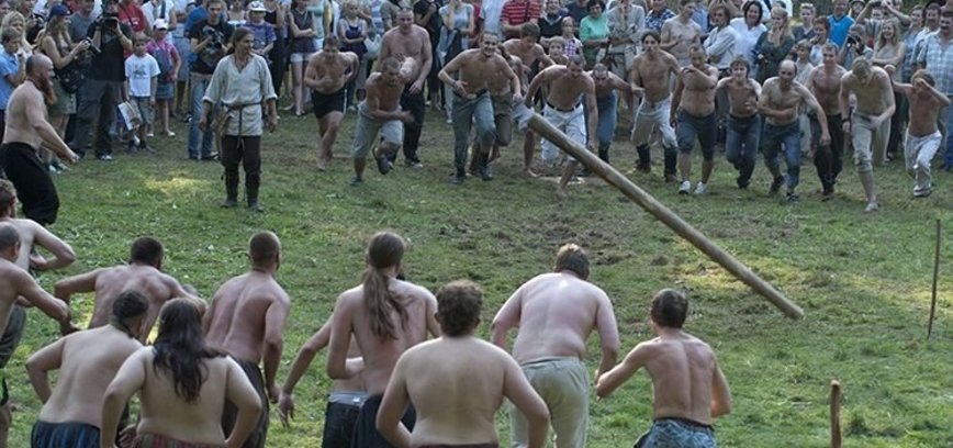 Senųjų amatų, archajinės muzikos ir karybos festivalis „Apuolė“ 