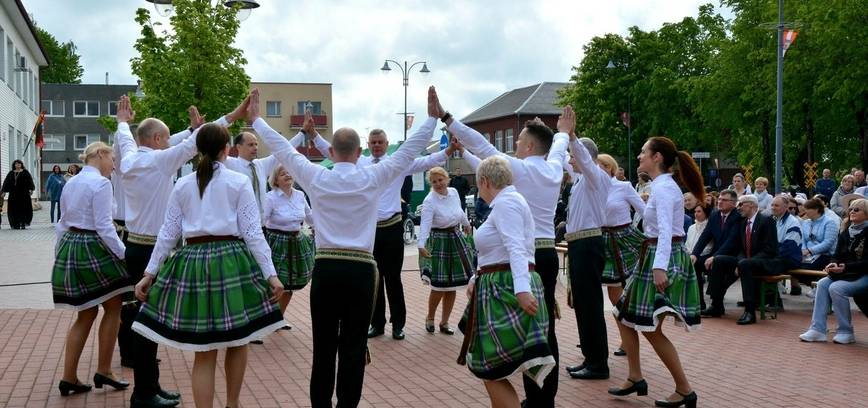 Meno kolektyvų koncertas 