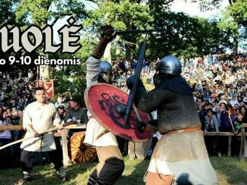 Tarptautinis senųjų amatų, archainės muzikos ir karybos festivalis "Apuolė"