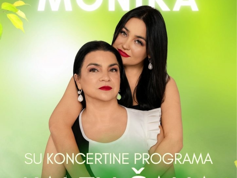 Концерт исполнительниц Джулии и Моники